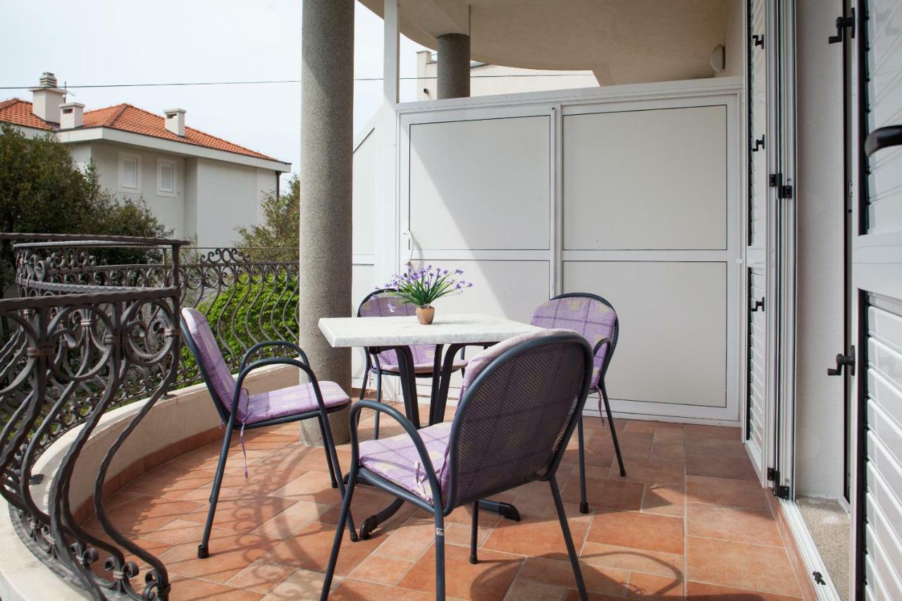 Apartments Cvjetni Dvori Makarska Ngoại thất bức ảnh
