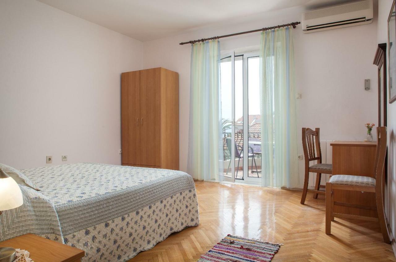 Apartments Cvjetni Dvori Makarska Ngoại thất bức ảnh